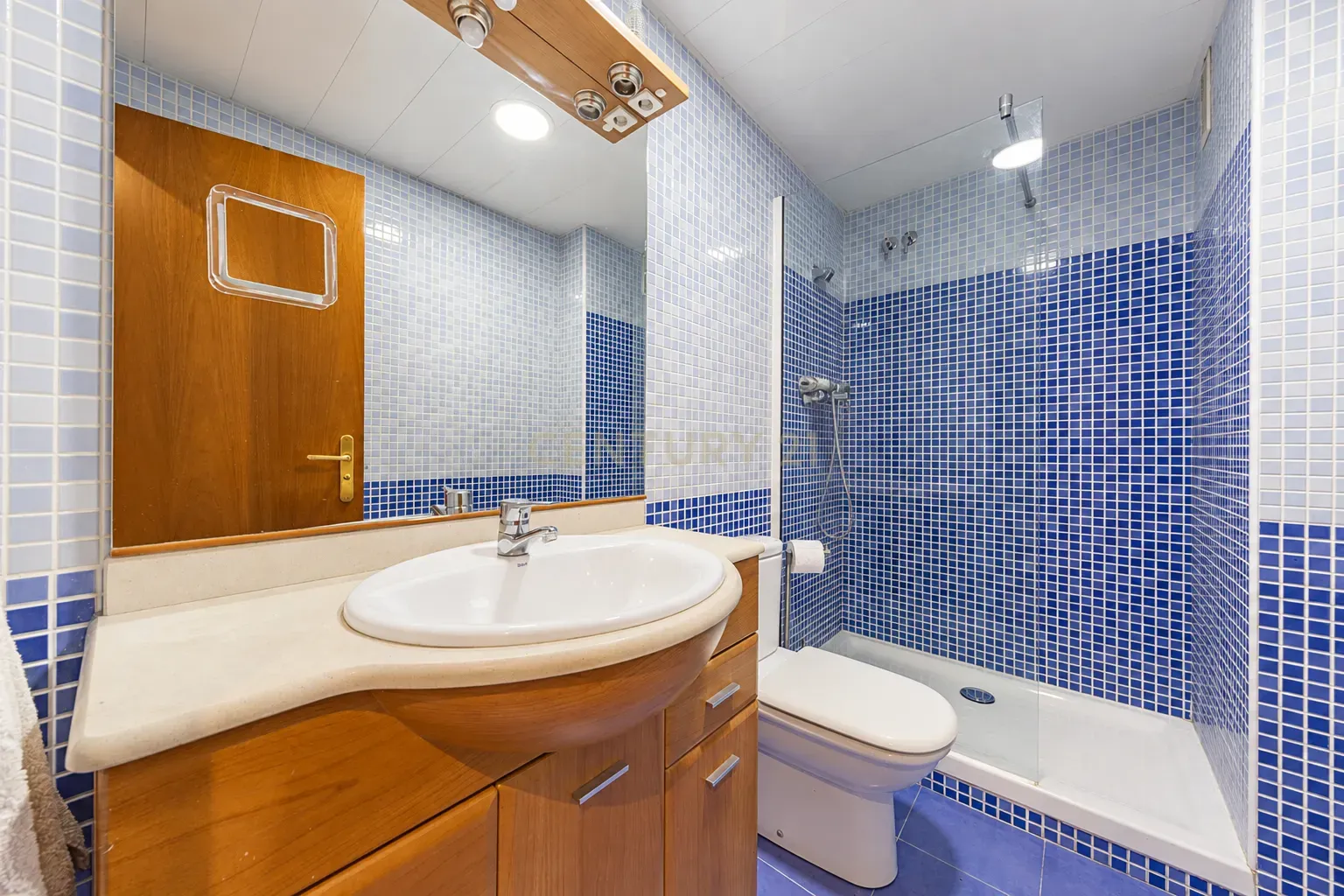 Huoneisto Parets del Vallès, Barcelona, Espanja 4 makuuhuonetta, 118 m2 No. 193827