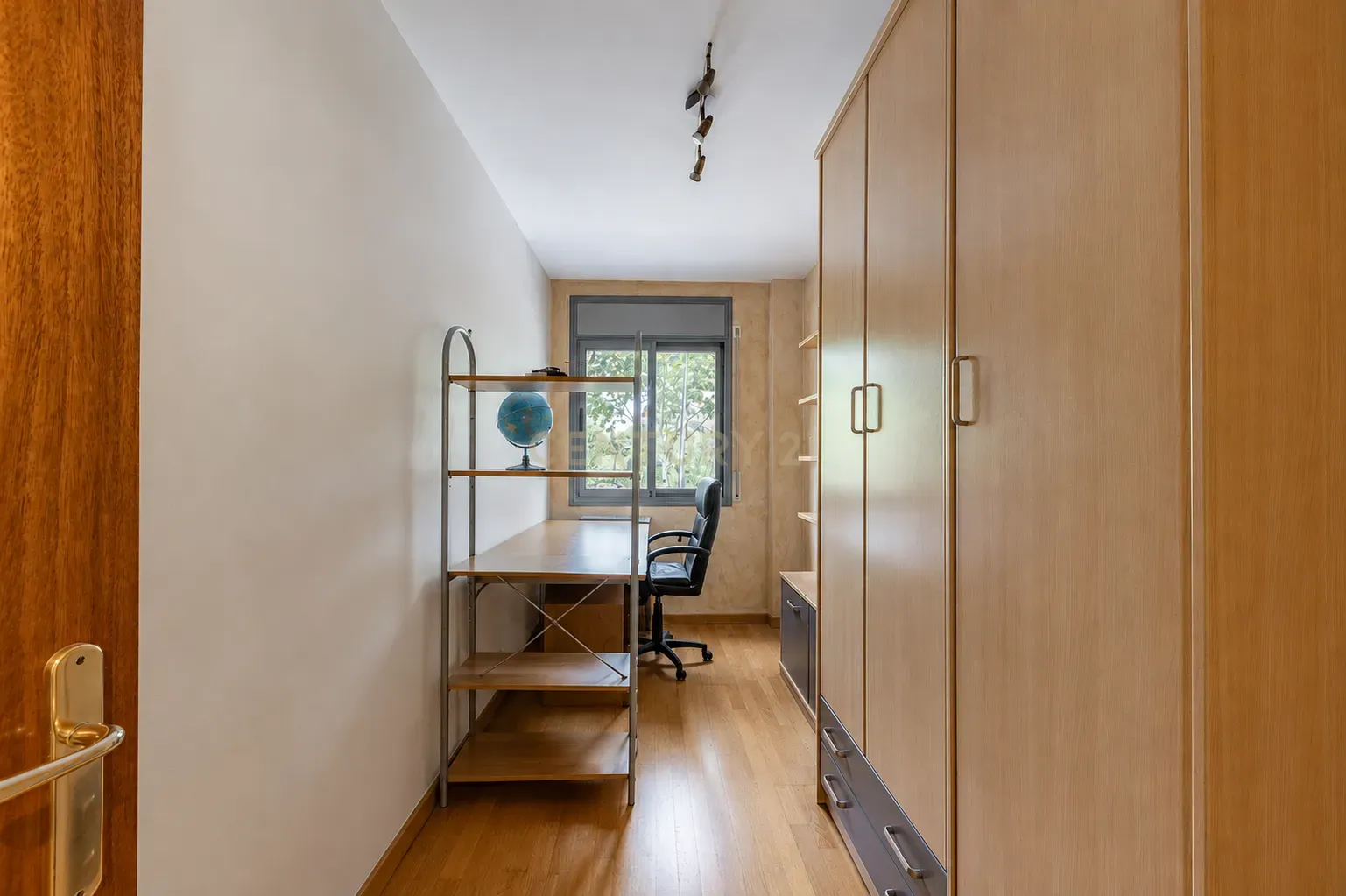 Huoneisto Parets del Vallès, Barcelona, Espanja 4 makuuhuonetta, 118 m2 No. 193827