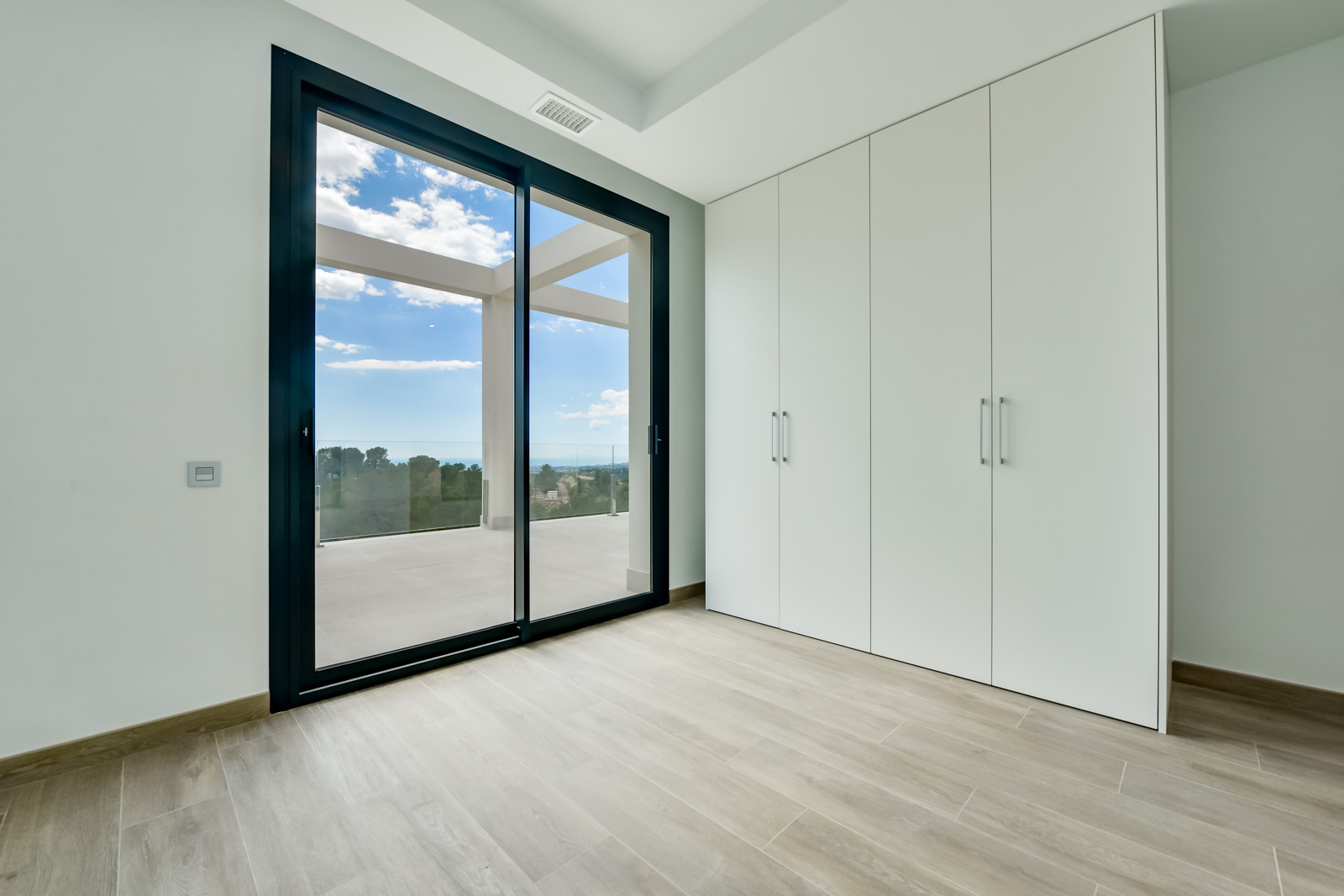 Villa à Benidorm, Alicante, Espagne 7 chambres, 636 m2 No. 180643