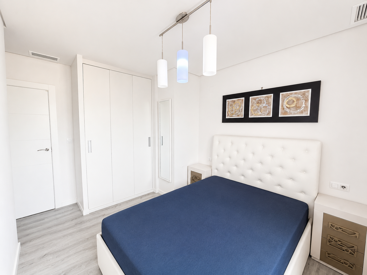 Apartamento en Alicante, España 2 dormitorios,  No. 195680