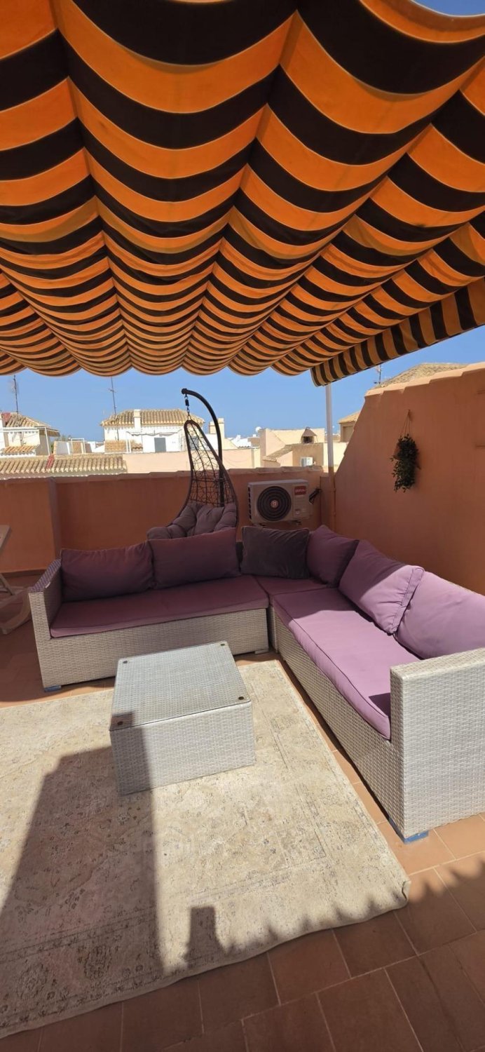 Appartamento a Torrevieja, Alicante, Spagna 2 camere da letto, 64 mq. N° 195676