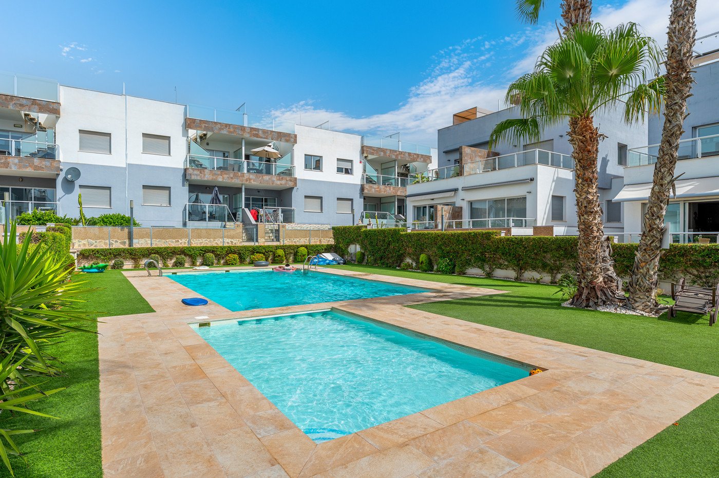 Bungalow en Alicante, España 2 dormitorios, 89 m2 No. 195677