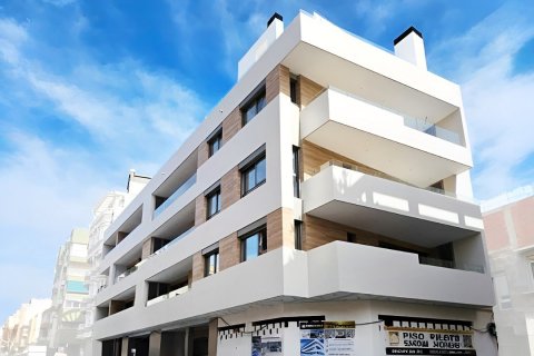 Apartamento en Torrevieja, Alicante, España 1 dormitorio, 51 m2 No. 179985