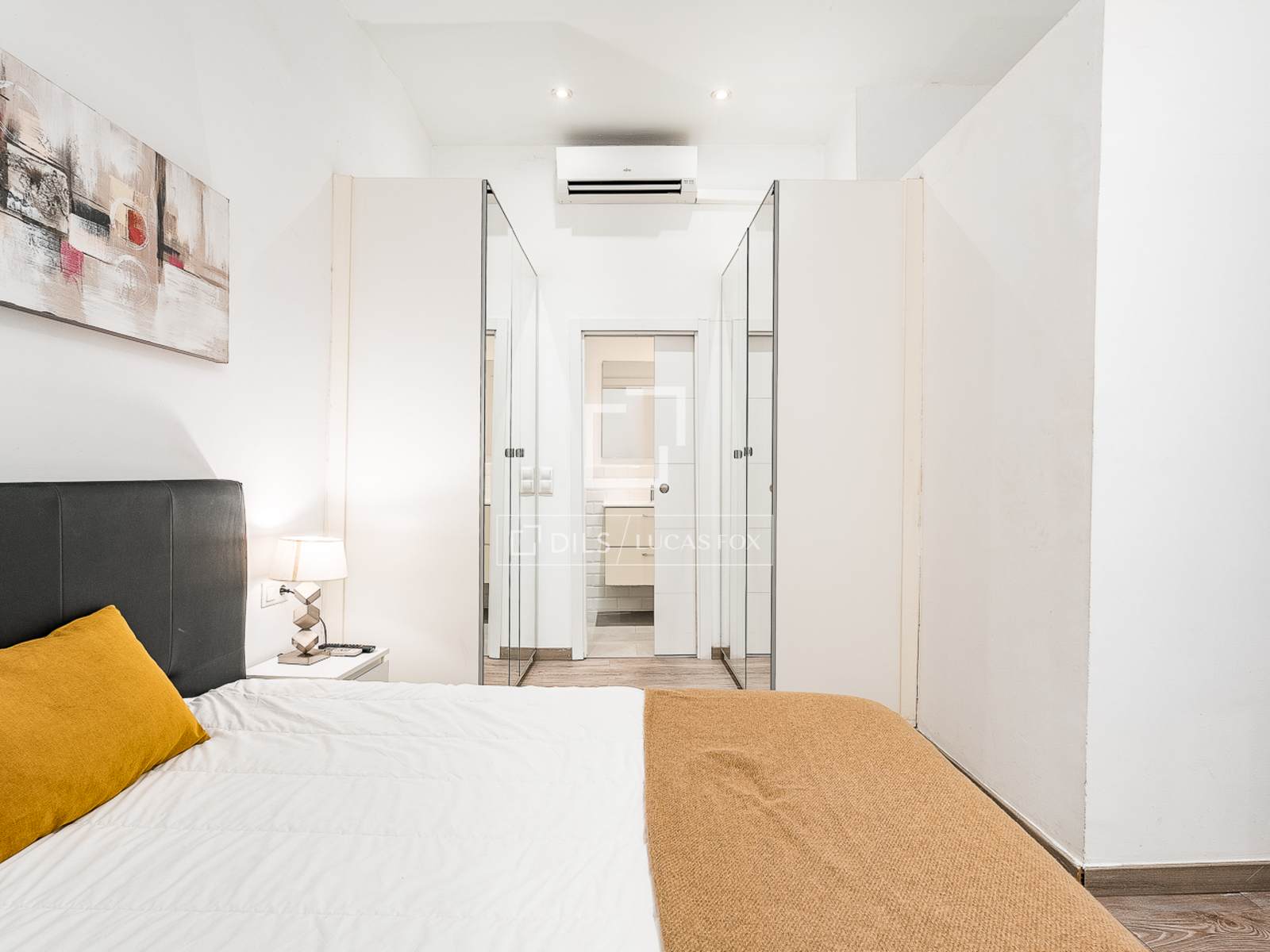 Apartment à Barcelona, Espagne 2 chambres, 77 m2 No. 167980