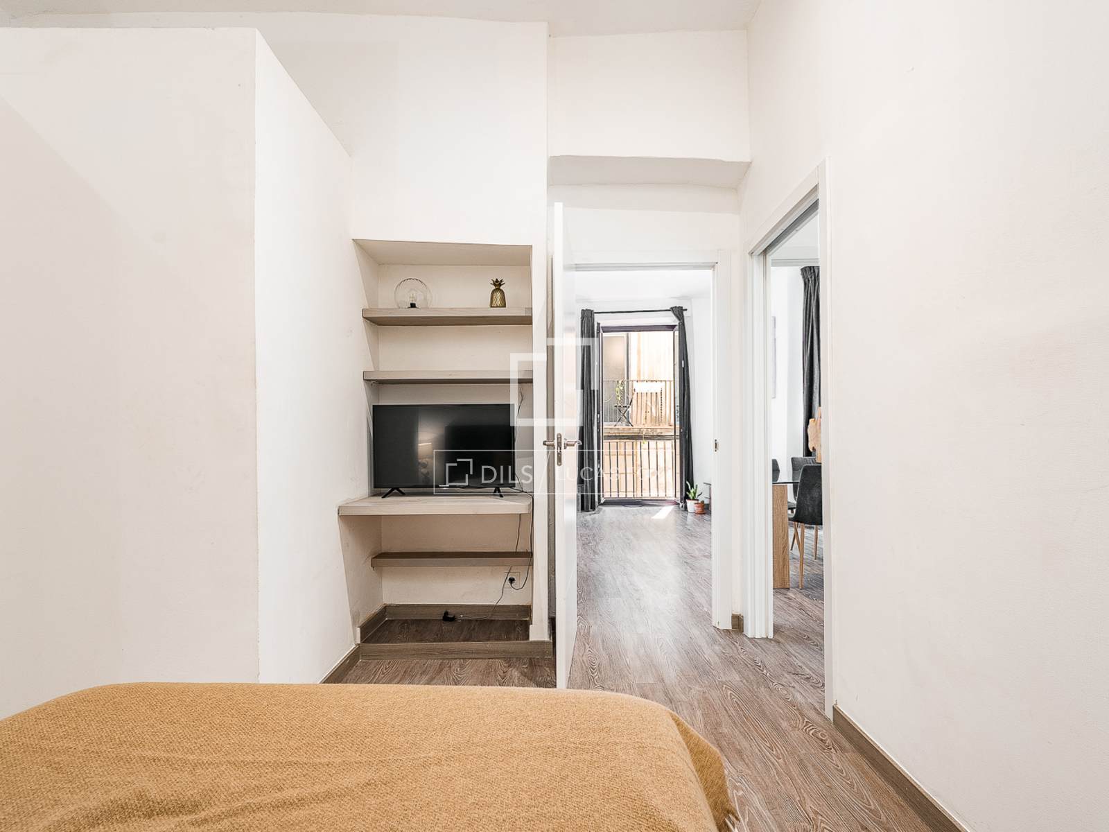 Apartment à Barcelona, Espagne 2 chambres, 77 m2 No. 167980