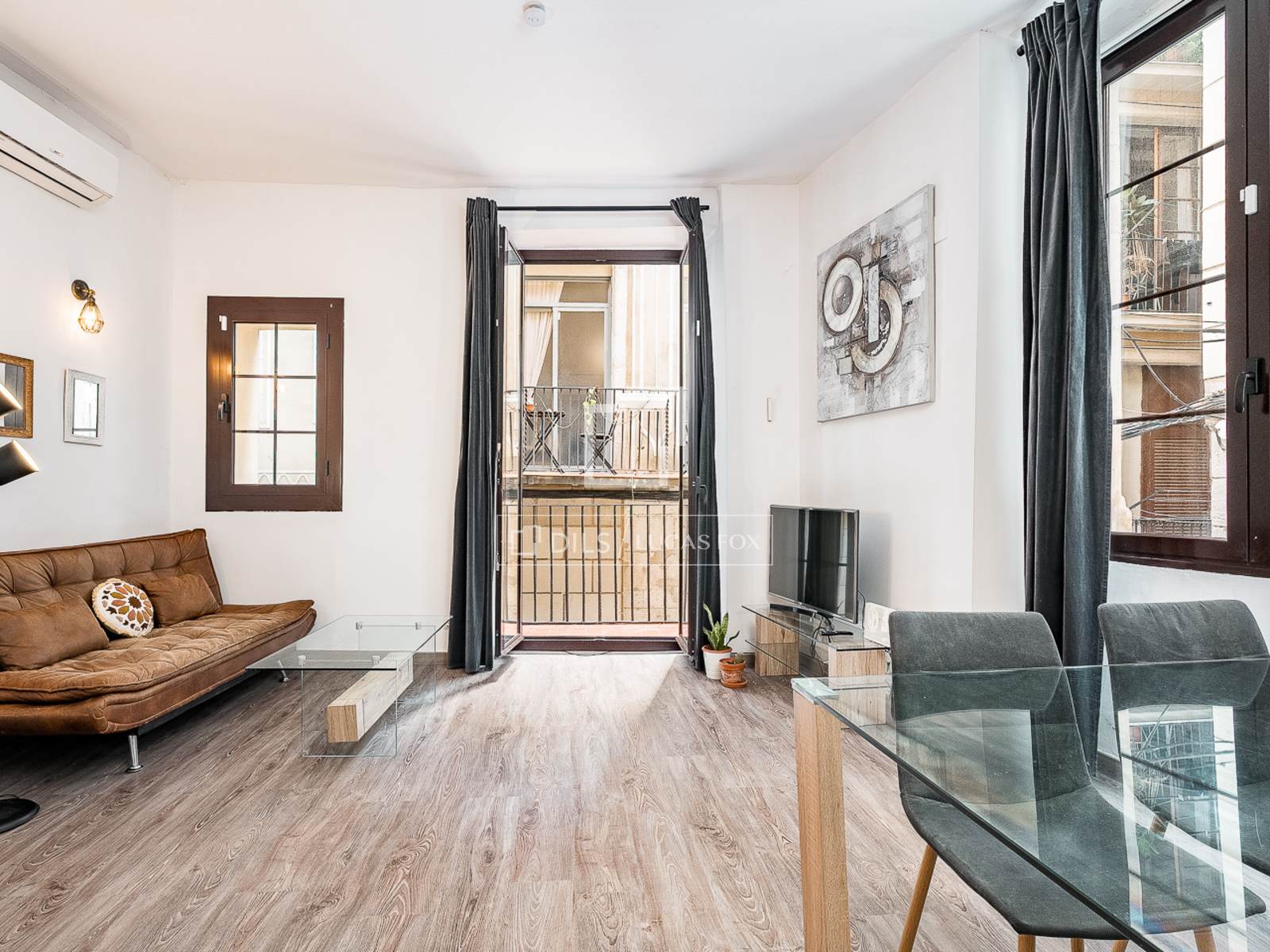 Apartment à Barcelona, Espagne 2 chambres, 77 m2 No. 167980