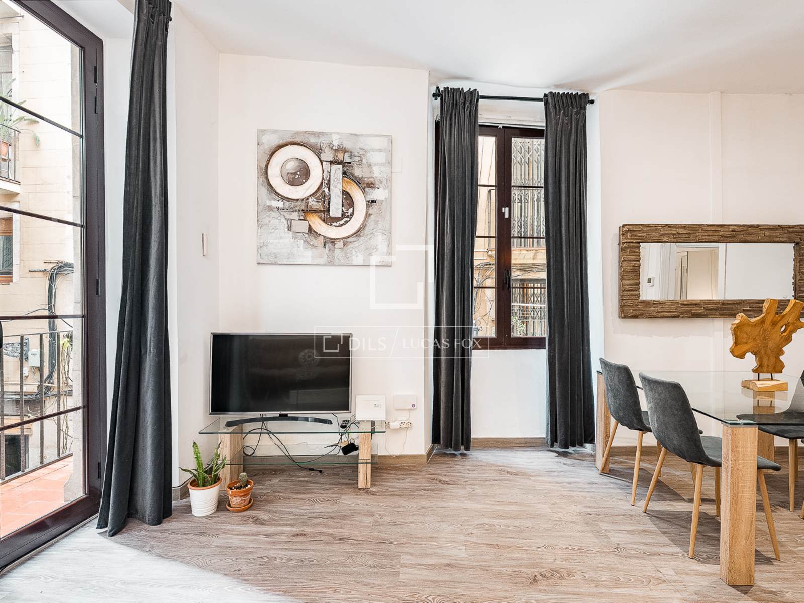 Apartment à Barcelona, Espagne 2 chambres, 77 m2 No. 167980