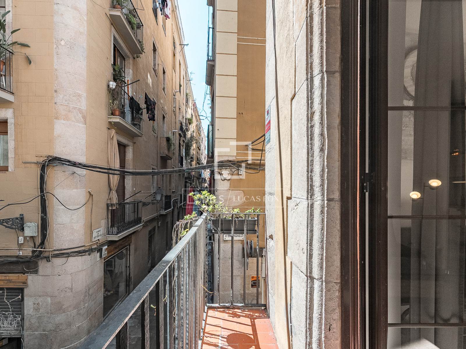 Apartment à Barcelona, Espagne 2 chambres, 77 m2 No. 167980