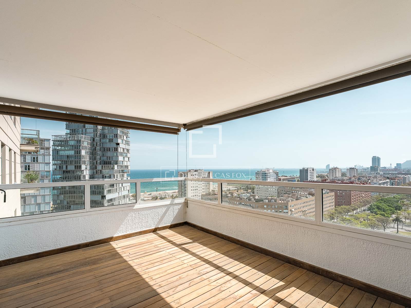 Apartment à Barcelona, Espagne 3 chambres, 112 m2 No. 167986