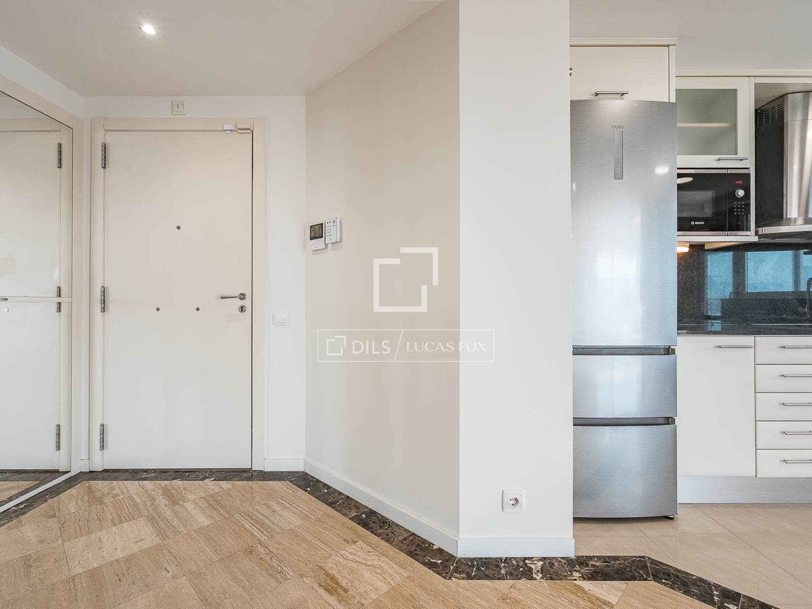 Apartment à Barcelona, Espagne 3 chambres, 112 m2 No. 167986