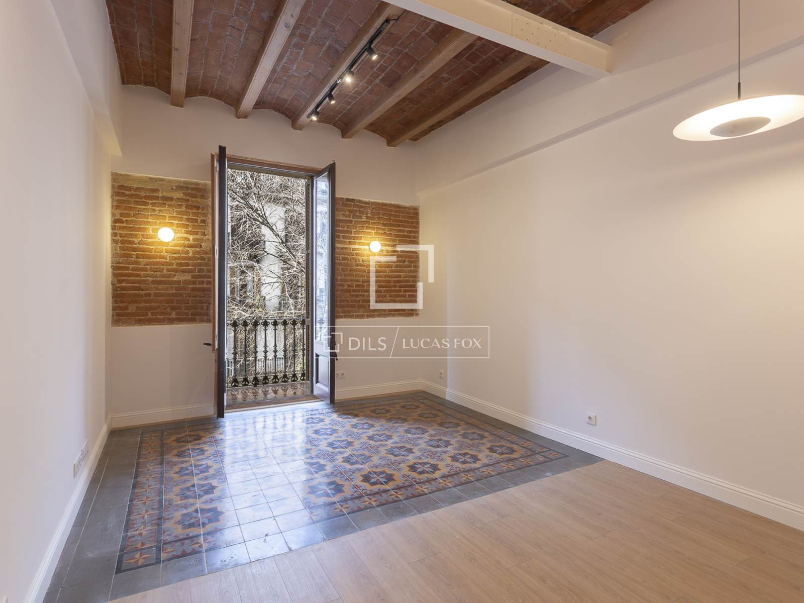 Wohnung in Barcelona, Spanien 2 Schlafzimmer, 84 m2 Nr. 167981