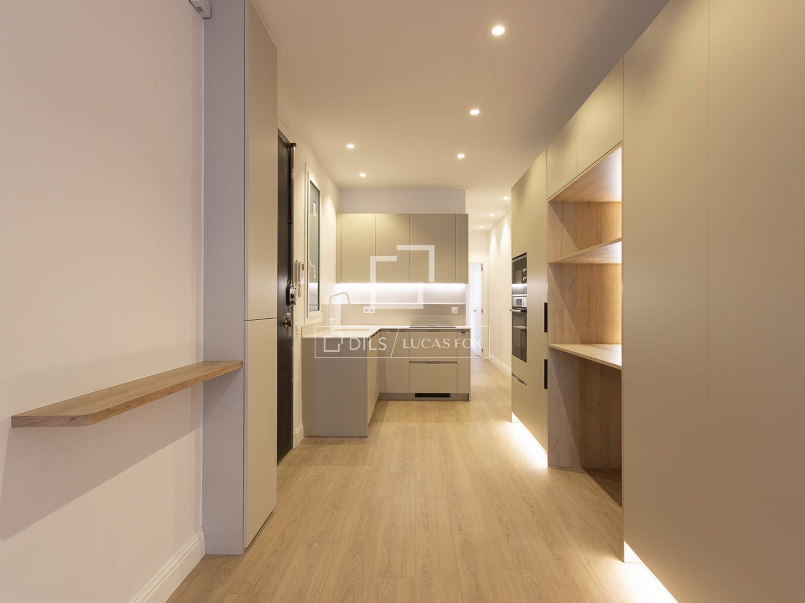 Wohnung in Barcelona, Spanien 2 Schlafzimmer, 84 m2 Nr. 167981