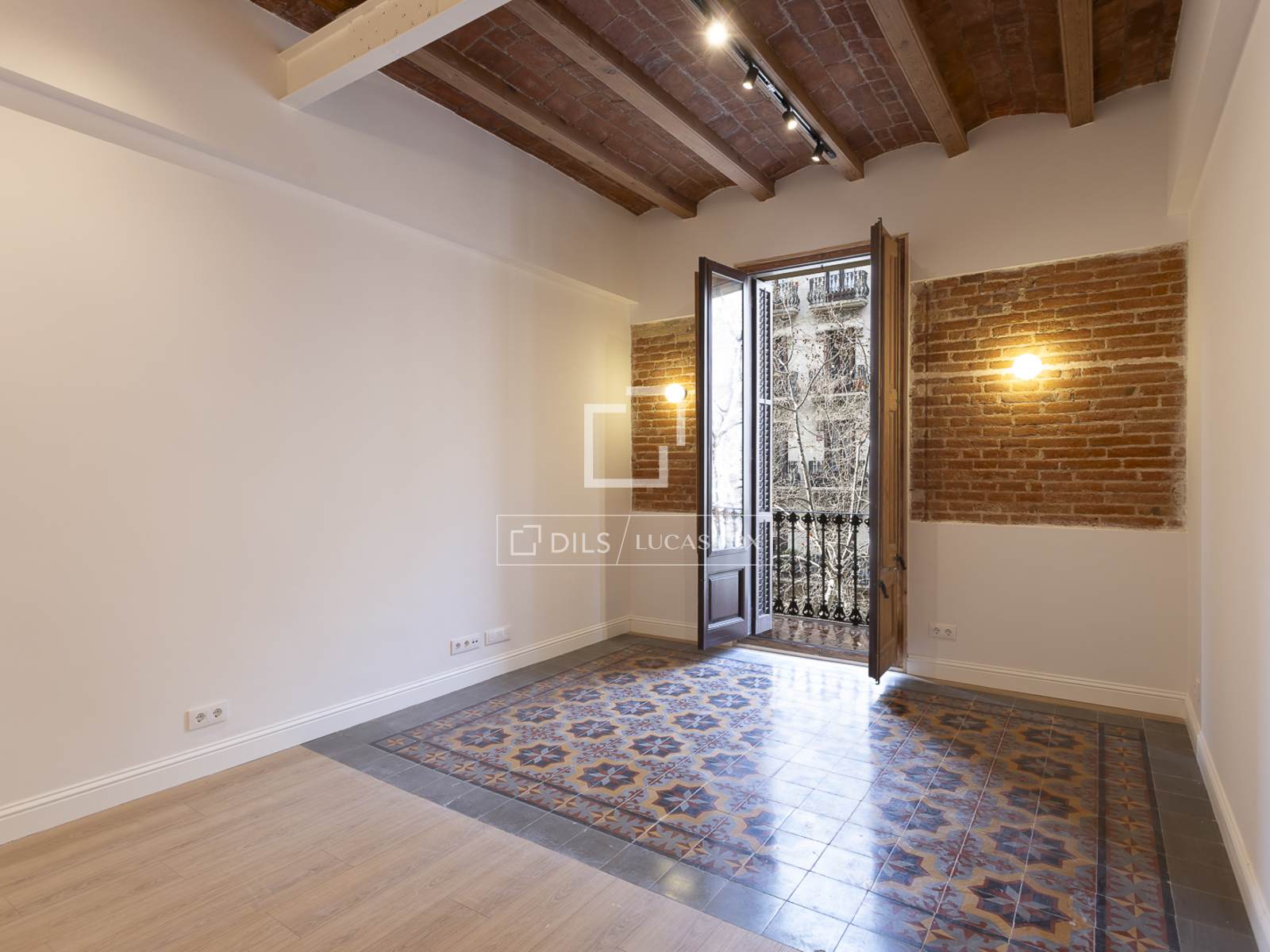 Wohnung in Barcelona, Spanien 2 Schlafzimmer, 84 m2 Nr. 167981