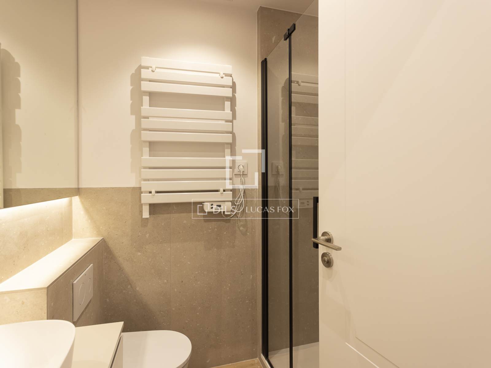 Wohnung in Barcelona, Spanien 2 Schlafzimmer, 84 m2 Nr. 167981