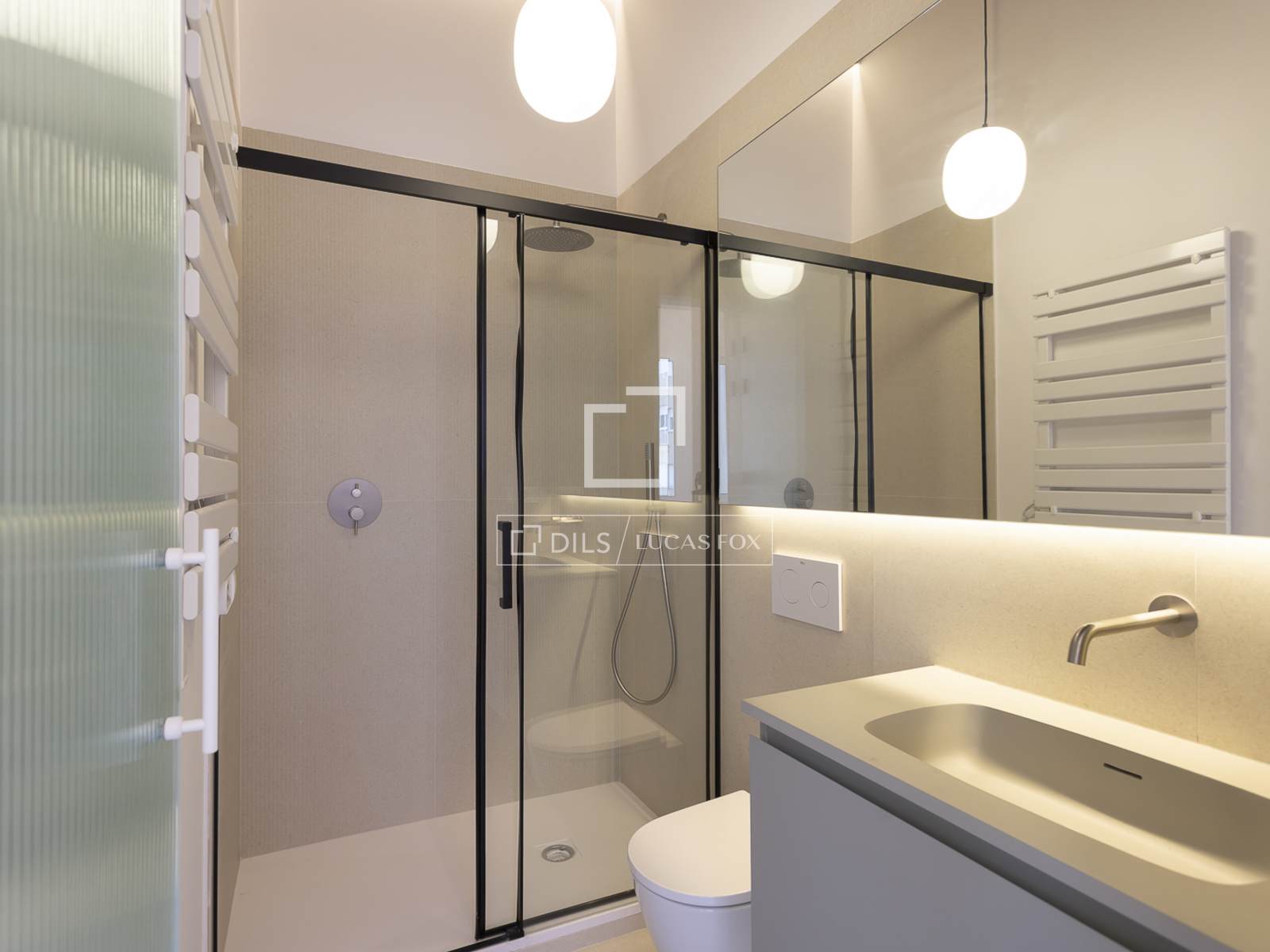 Wohnung in Barcelona, Spanien 2 Schlafzimmer, 84 m2 Nr. 167981