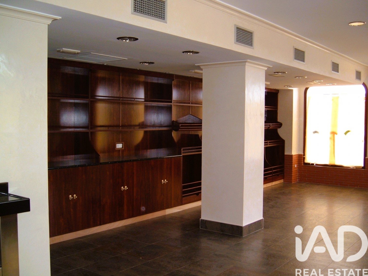 Commercial property in San Fernando, Cadiz, Spain 204 sq.m. No. 152499