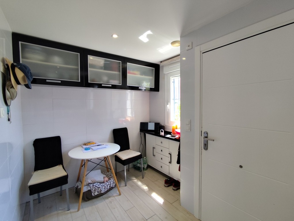 Townhouse in Torrevieja, Alicante, Spanien 4 Schlafzimmer, 189 m2 Nr. 196173