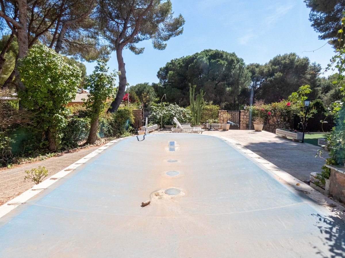Huvila Dehesa De Campoamor, Alicante, Espanja 6 makuuhuonetta, 268 m2 No. 151848