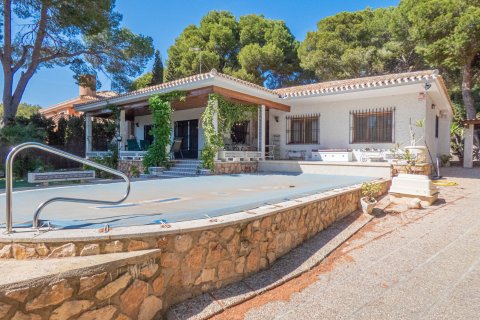 Villa in Dehesa De Campoamor, Alicante, Spanien 6 Schlafzimmer, 268 m2 Nr. 151848