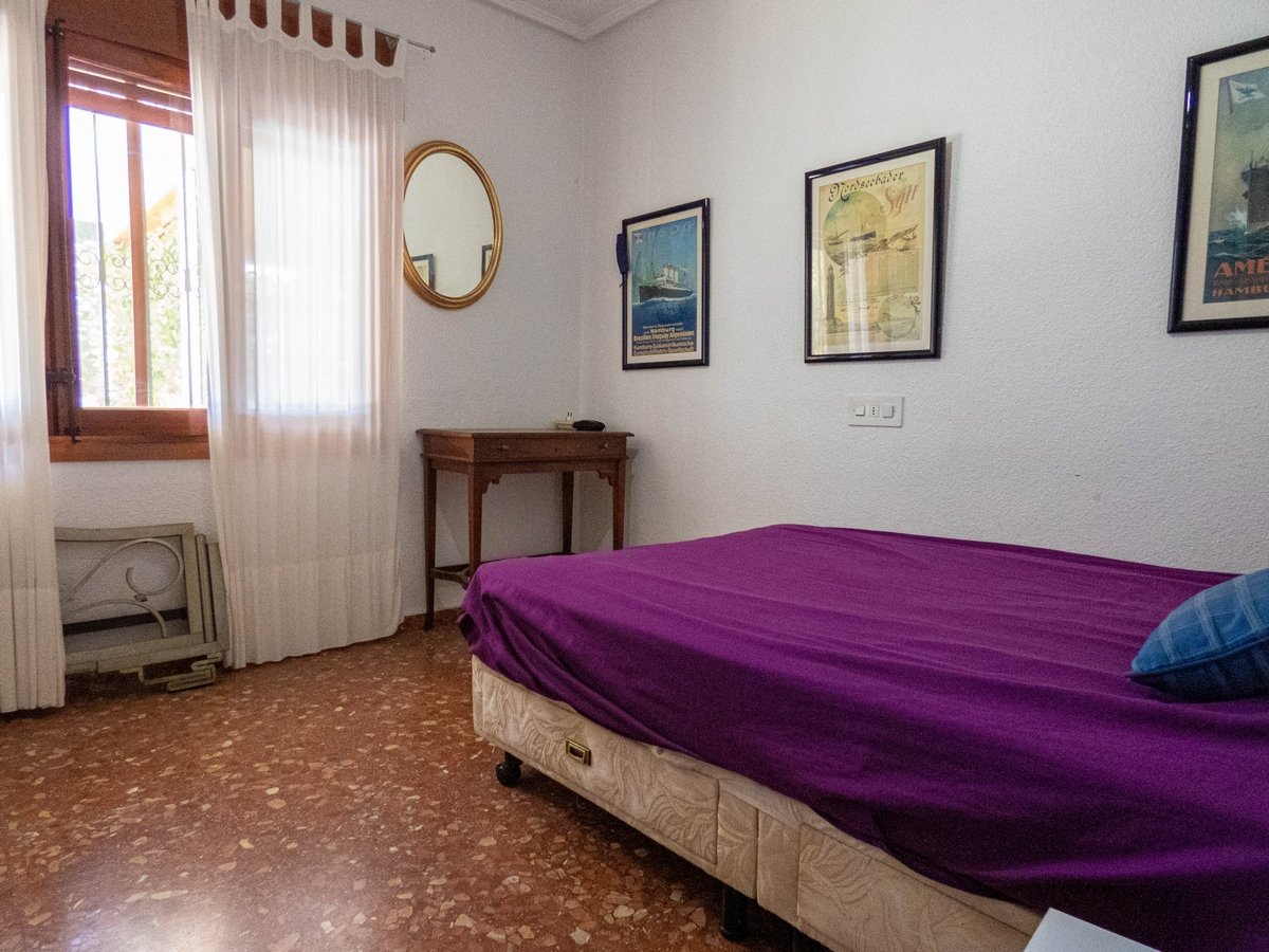 Huvila Dehesa De Campoamor, Alicante, Espanja 6 makuuhuonetta, 268 m2 No. 151848