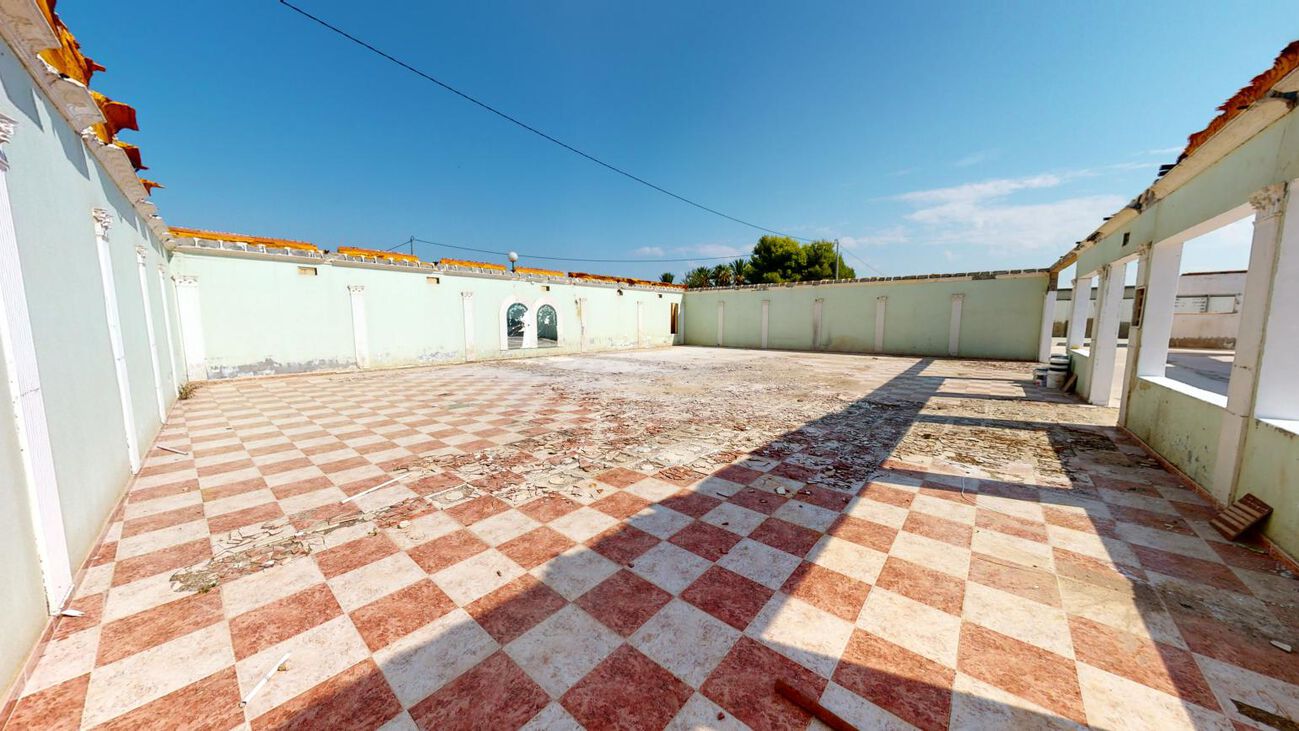 Townhouse in Albatera, Alicante, Spain 5 bedrooms, 844 sq.m. No. 151849