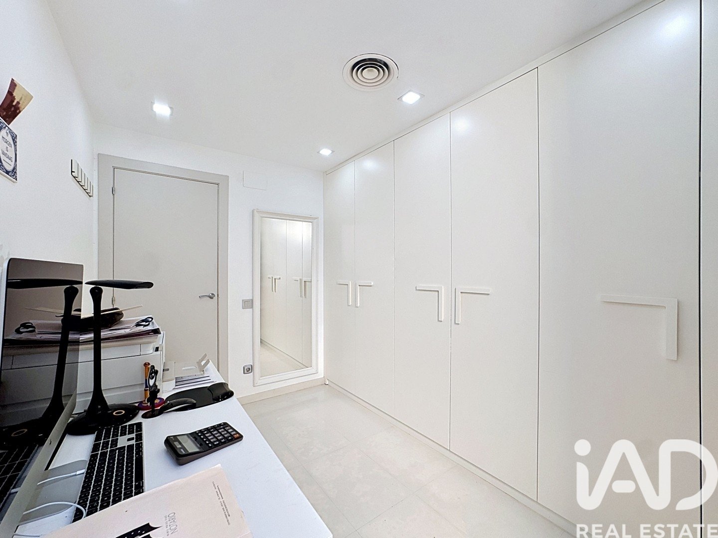 Apartment in Sant Pere de Ribes, Barcelona, Spain 4 bedrooms, 206 sq.m. No. 172232