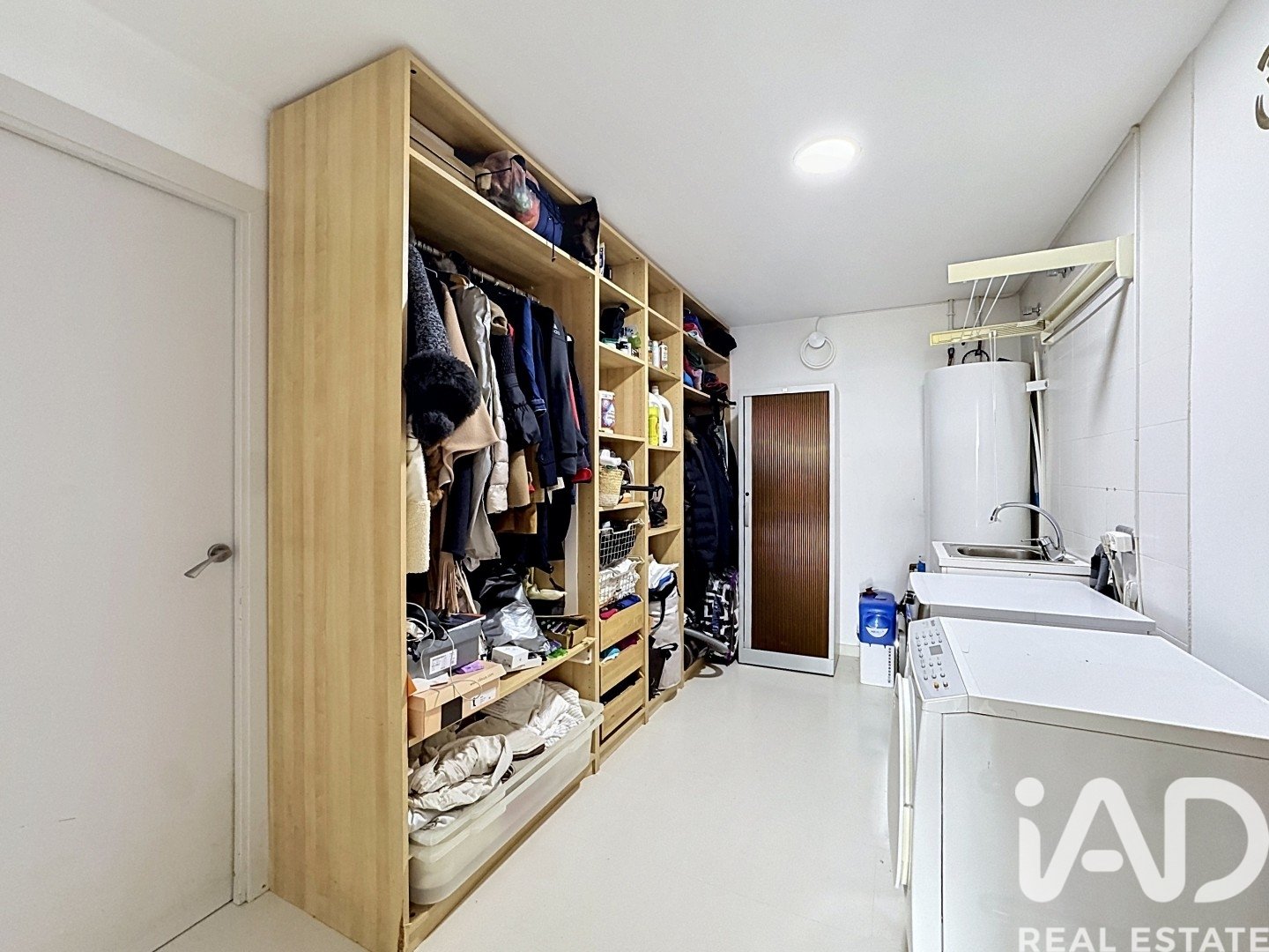 Apartment in Sant Pere de Ribes, Barcelona, Spain 4 bedrooms, 206 sq.m. No. 172232