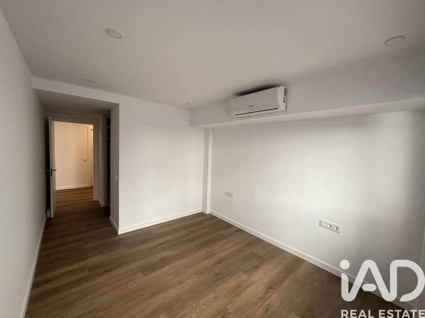 Kommersiell fastighet i Sabadell, Barcelona, Spanien 2 sovrum, 89 kvm. Nr. 172235