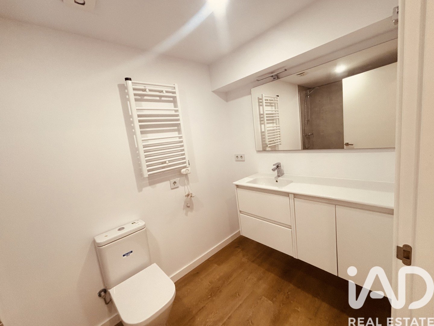 Kommersiell fastighet i Sabadell, Barcelona, Spanien 2 sovrum, 89 kvm. Nr. 172235