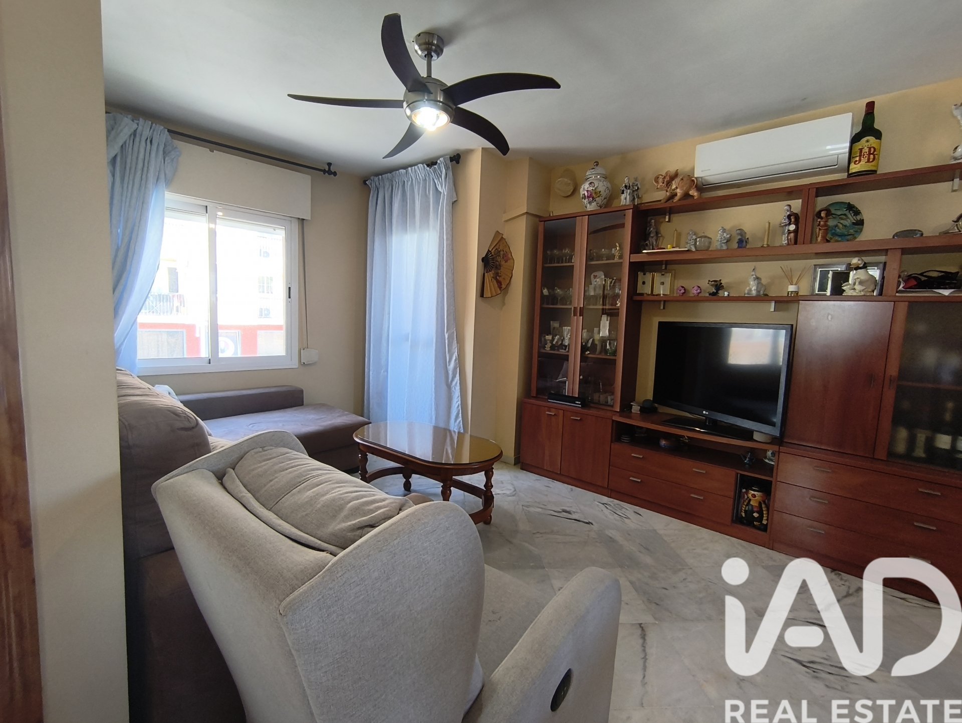 Apartment in Rincon de la Victoria, Malaga, Spain 2 bedrooms, 81.28 sq.m. No. 172233