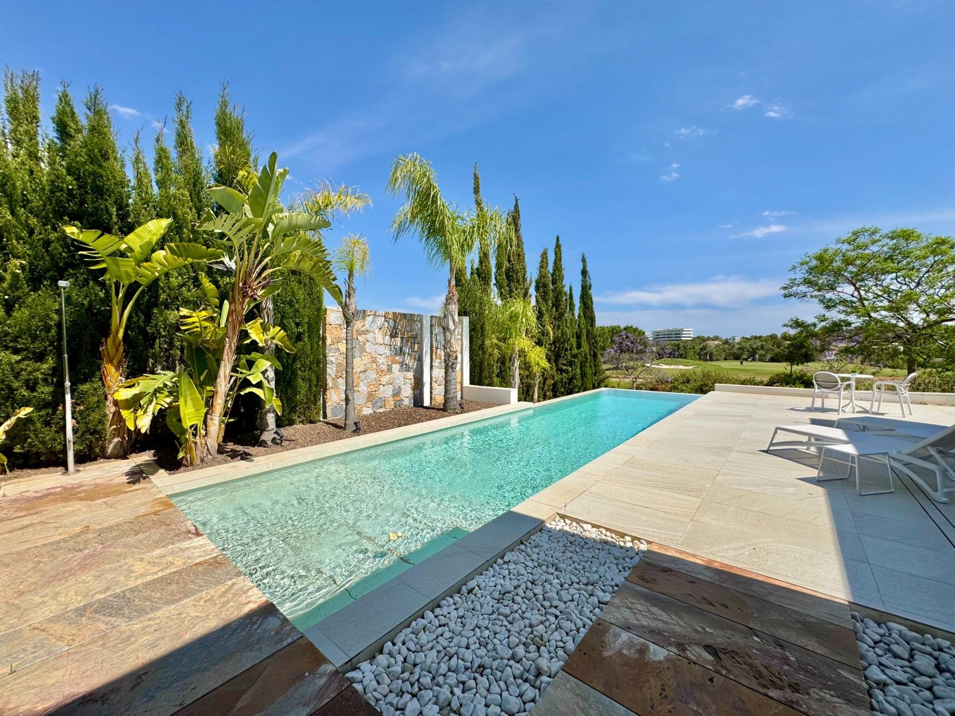 Villa in Pinar De Campoverde, Alicante, Spain 3 bedrooms, 200 sq.m. No. 189499