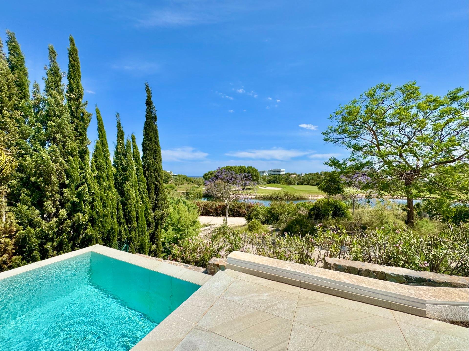 Villa in Pinar De Campoverde, Alicante, Spain 3 bedrooms, 200 sq.m. No. 189499