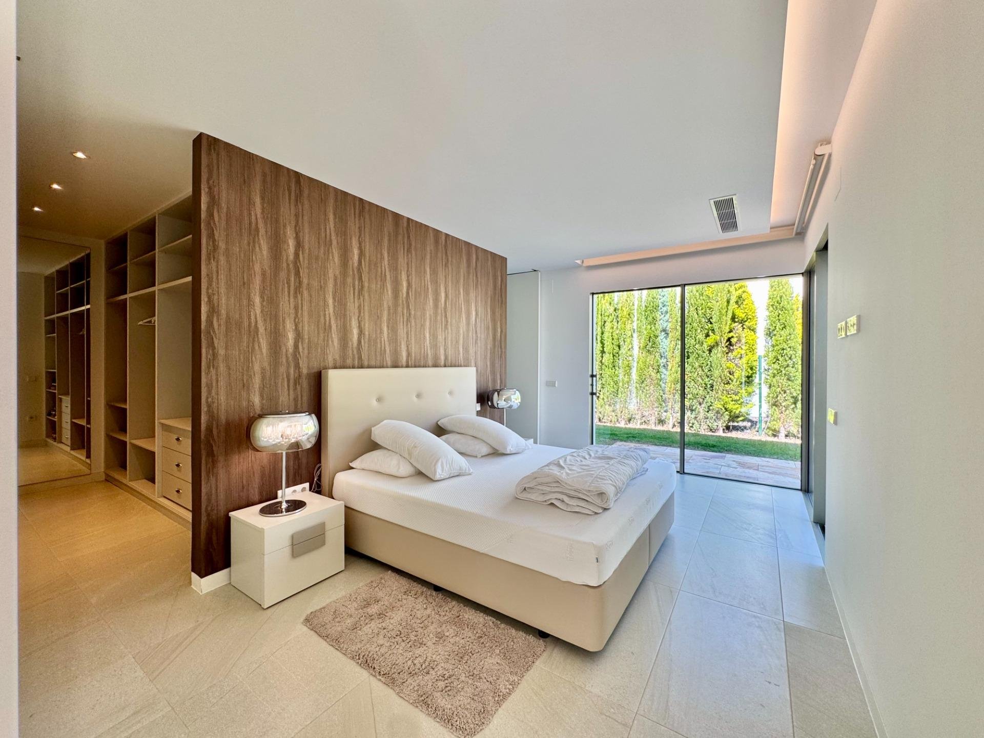 Villa in Pinar De Campoverde, Alicante, Spain 3 bedrooms, 200 sq.m. No. 189499