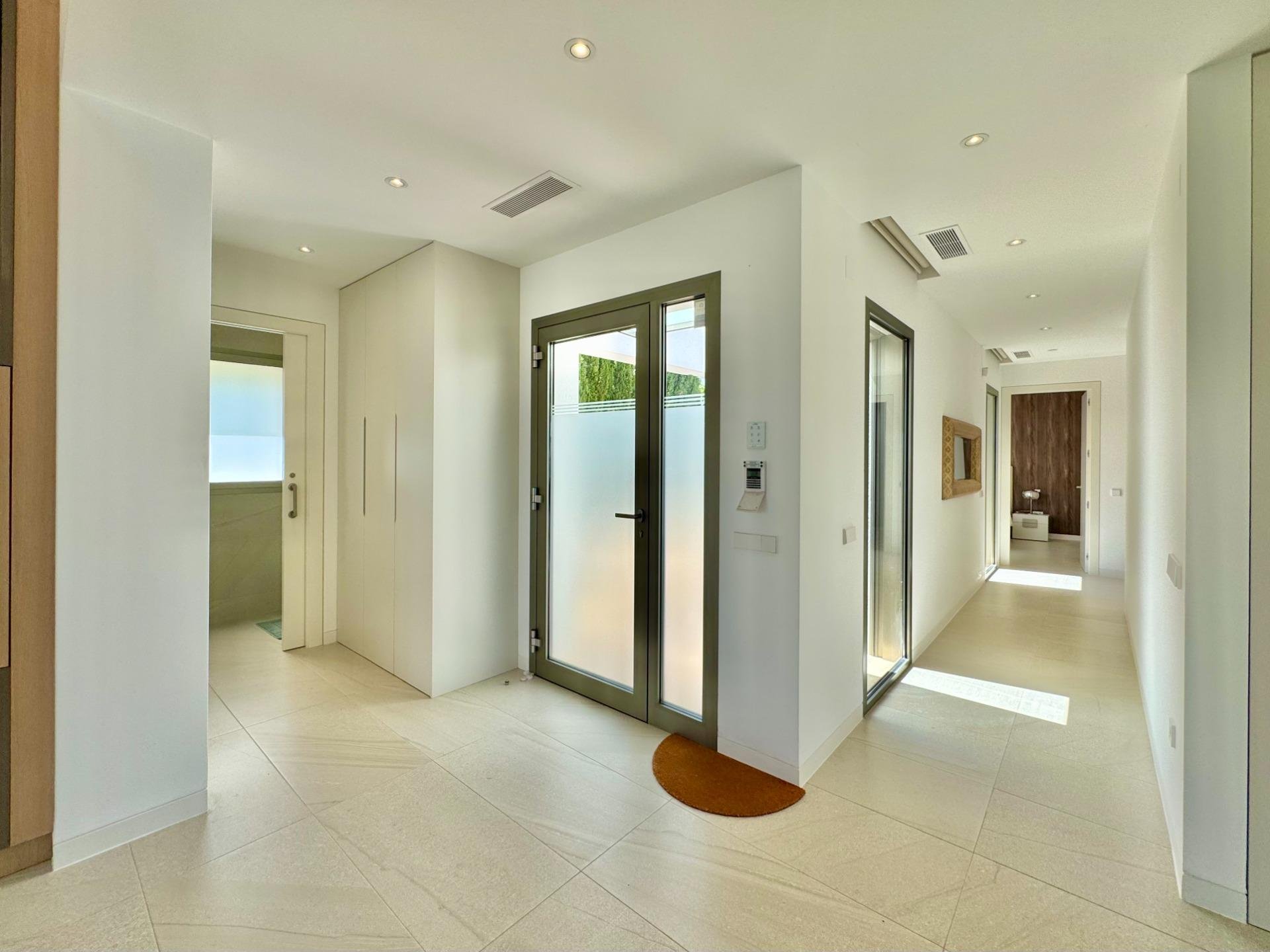 Villa in Pinar De Campoverde, Alicante, Spain 3 bedrooms, 200 sq.m. No. 189499