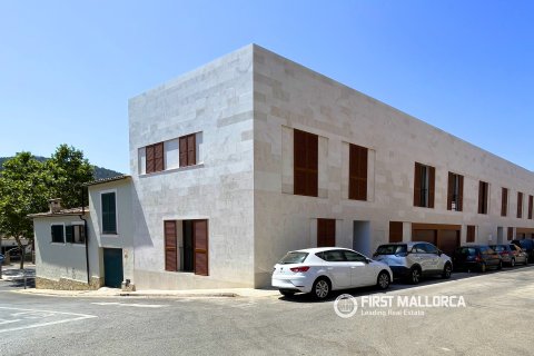 Kaupunkipientalo Andratx, Mallorca, Espanja 3 makuuhuonetta, 150 m2 No. 168144