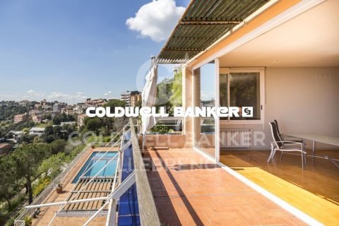 Māja Barcelona, Spānijā 8 istabas, 483 m2 Nr. 160432