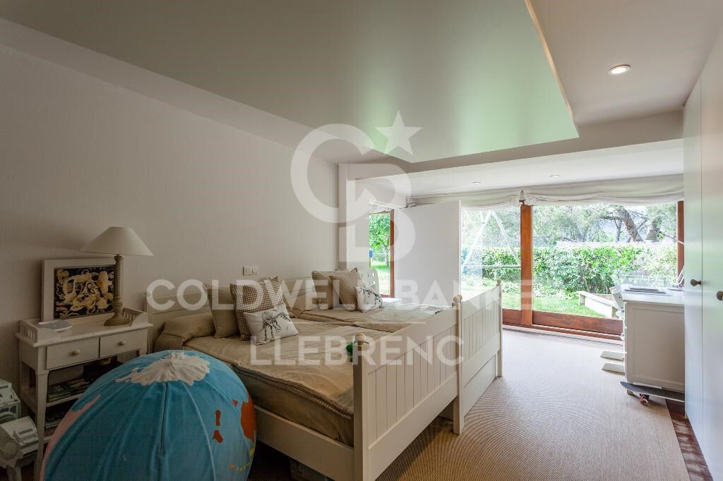 House in Barcelona, Spanien 6 Schlafzimmer,  Nr. 160434