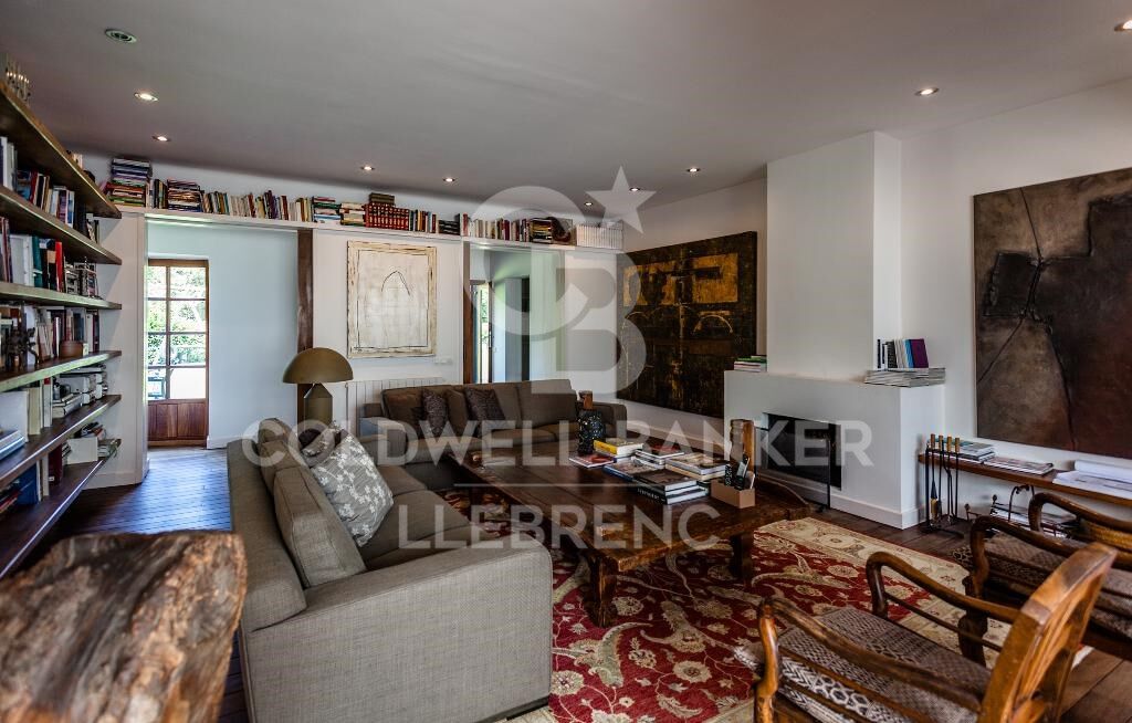 House in Barcelona, Spanien 6 Schlafzimmer,  Nr. 160434