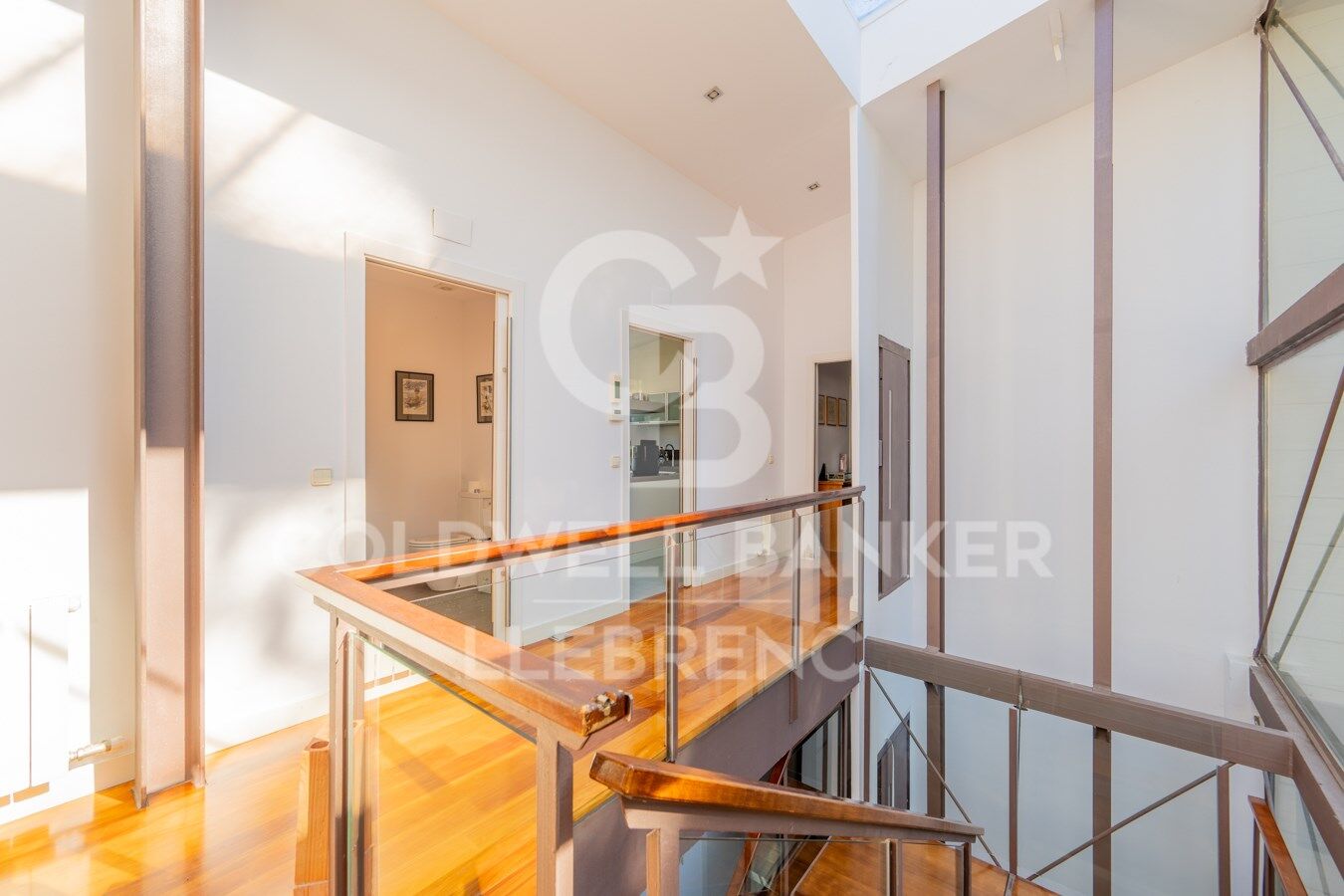 House à Barcelona, Espagne 7 chambres, 385 m2 No. 160433