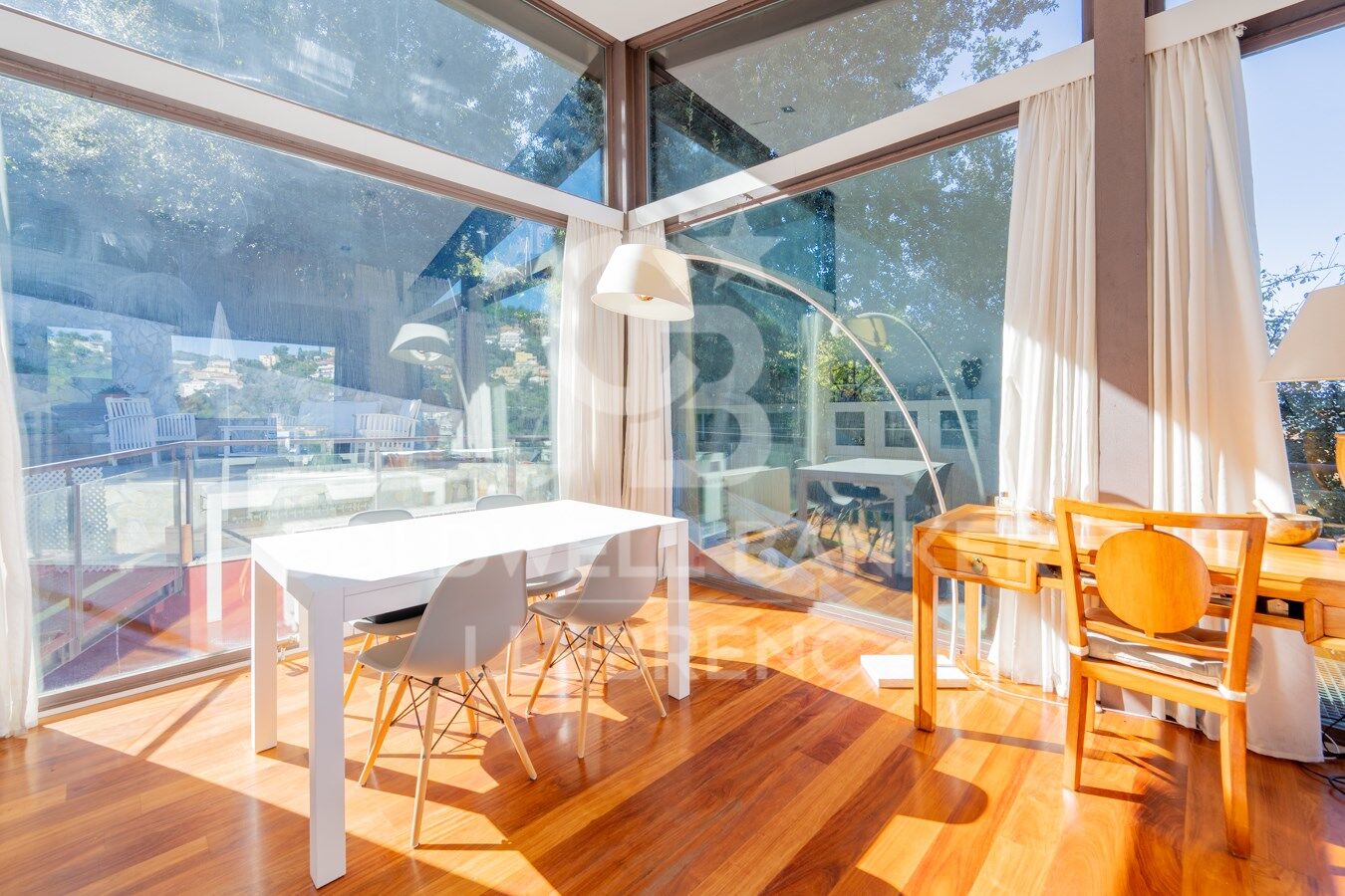 House à Barcelona, Espagne 7 chambres, 385 m2 No. 160433