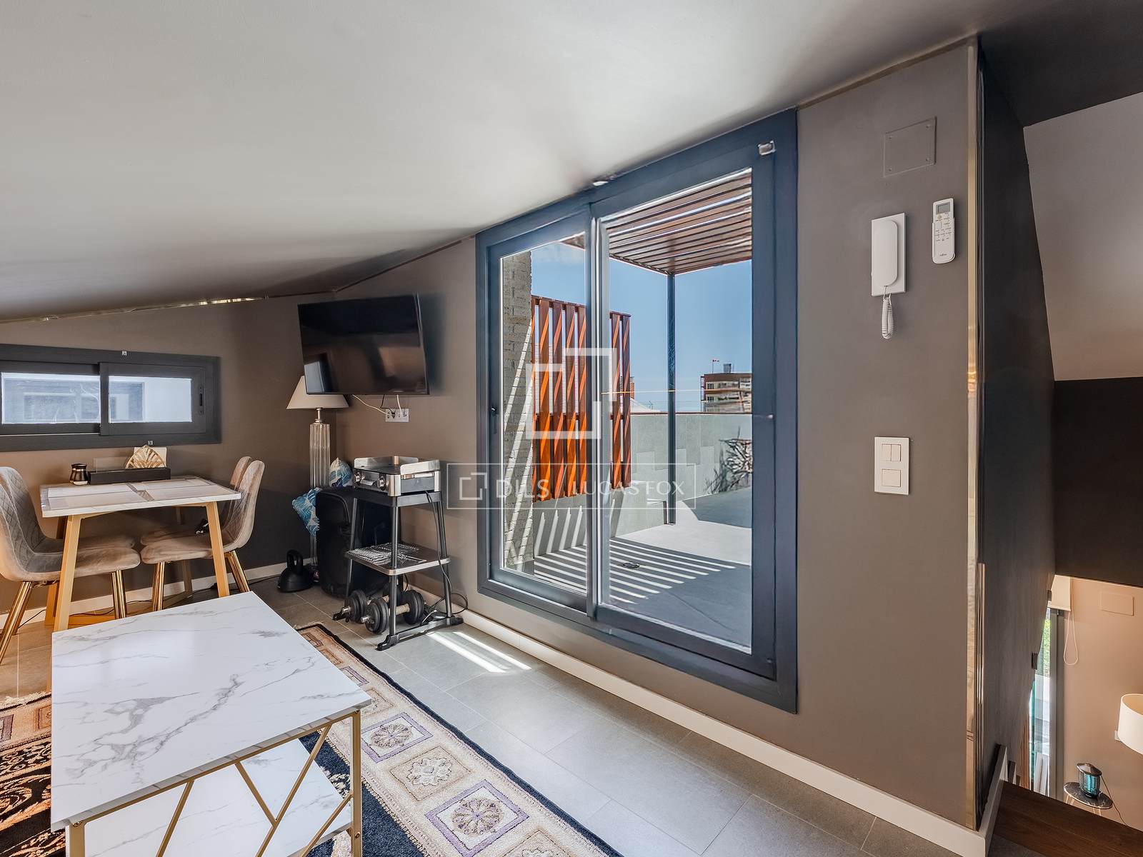 Villa Esplugues de Llobregat, Barcelona, Spānijā 3 istabas, 280 m2 Nr. 167571