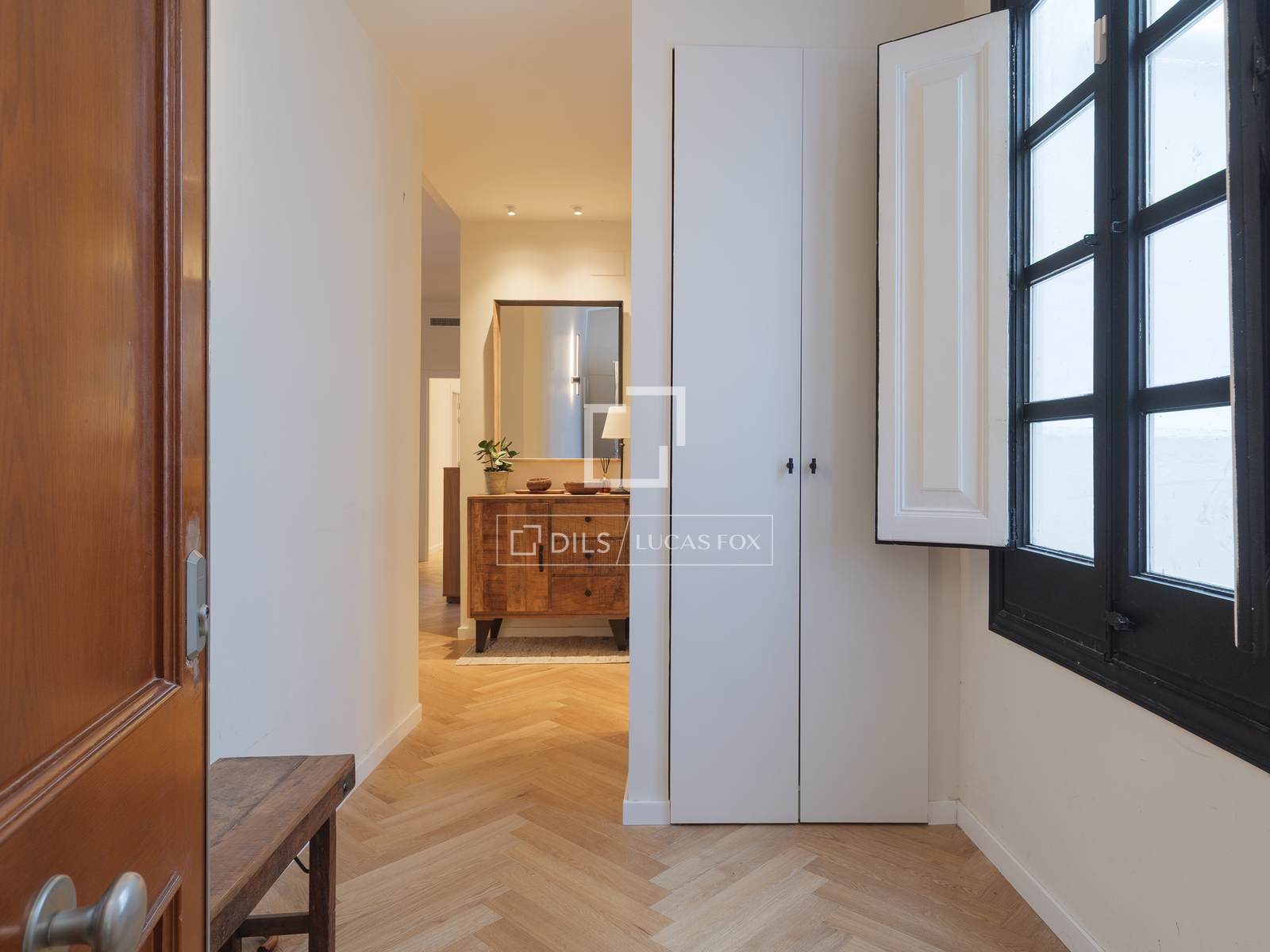Dzīvoklis Barcelona, Spānijā 2 istabas, 100 m2 Nr. 167576