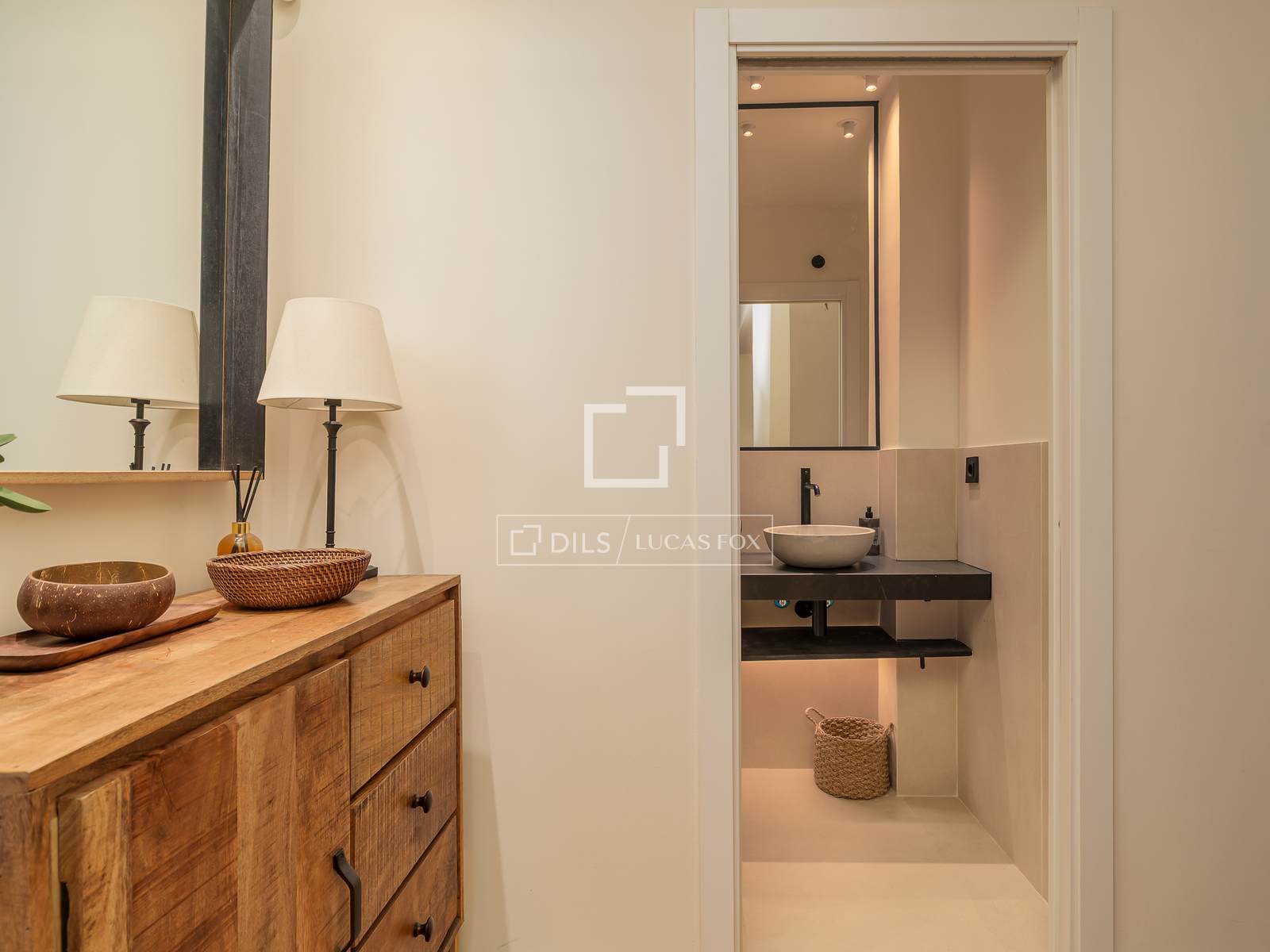 Dzīvoklis Barcelona, Spānijā 2 istabas, 100 m2 Nr. 167576