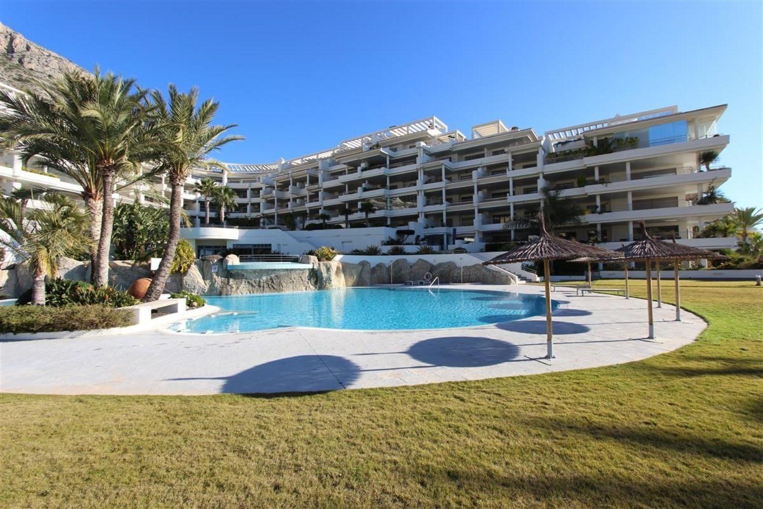 Wohnung in El Mascarat, Alicante, Spanien 260 m2 Nr. 165770