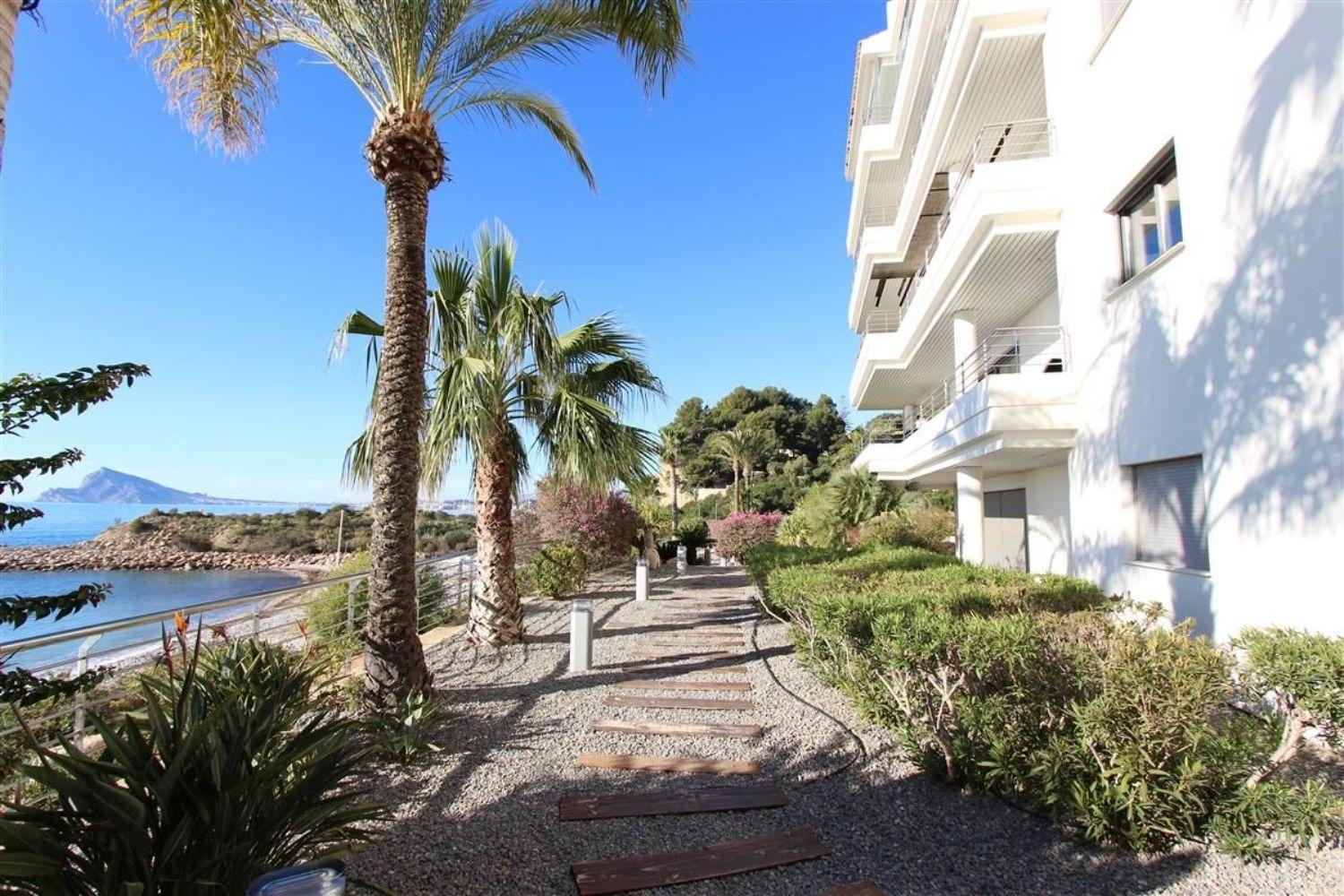 Wohnung in El Mascarat, Alicante, Spanien 260 m2 Nr. 165770