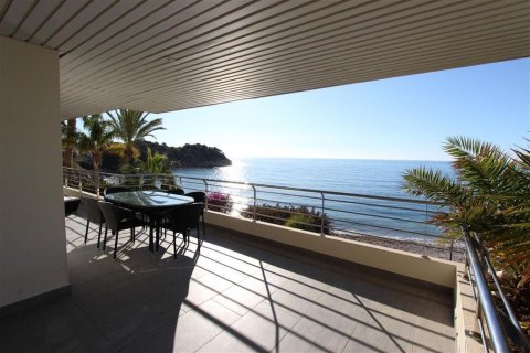 Apartment à El Mascarat, Alicante, Espagne 260 m2 No. 165770