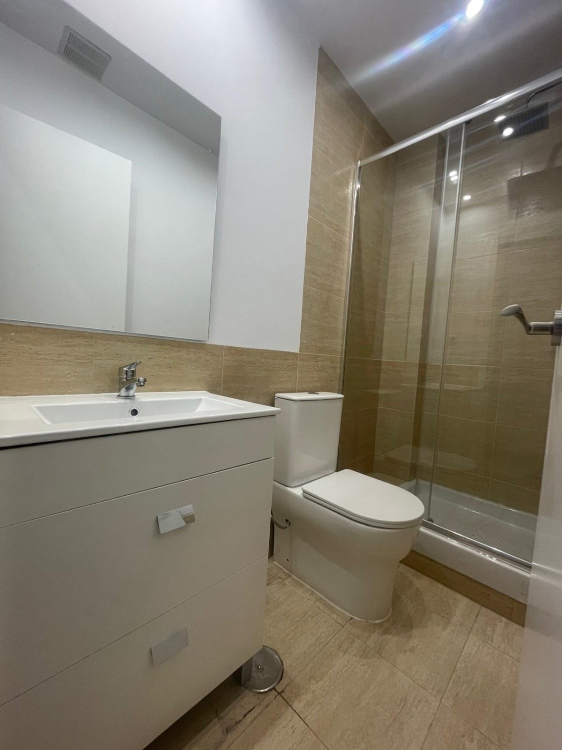 Apartment à Madrid, Espagne 42 m2 No. 165769