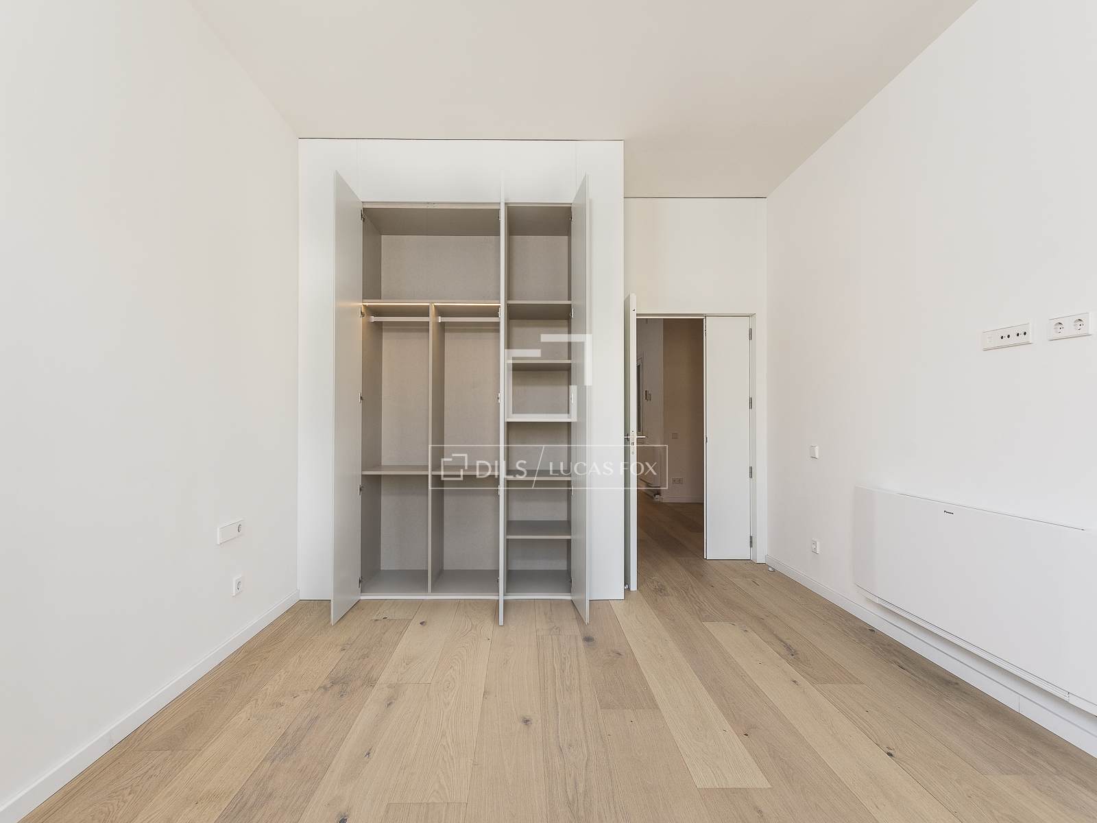 Penthouse in Barcelona, Spain 3 bedrooms, 219 sq.m. No. 150904