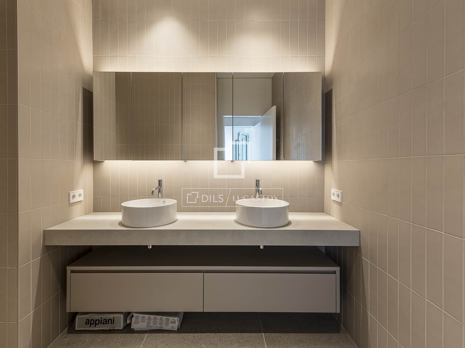 Penthouse in Barcelona, Spain 3 bedrooms, 219 sq.m. No. 150904