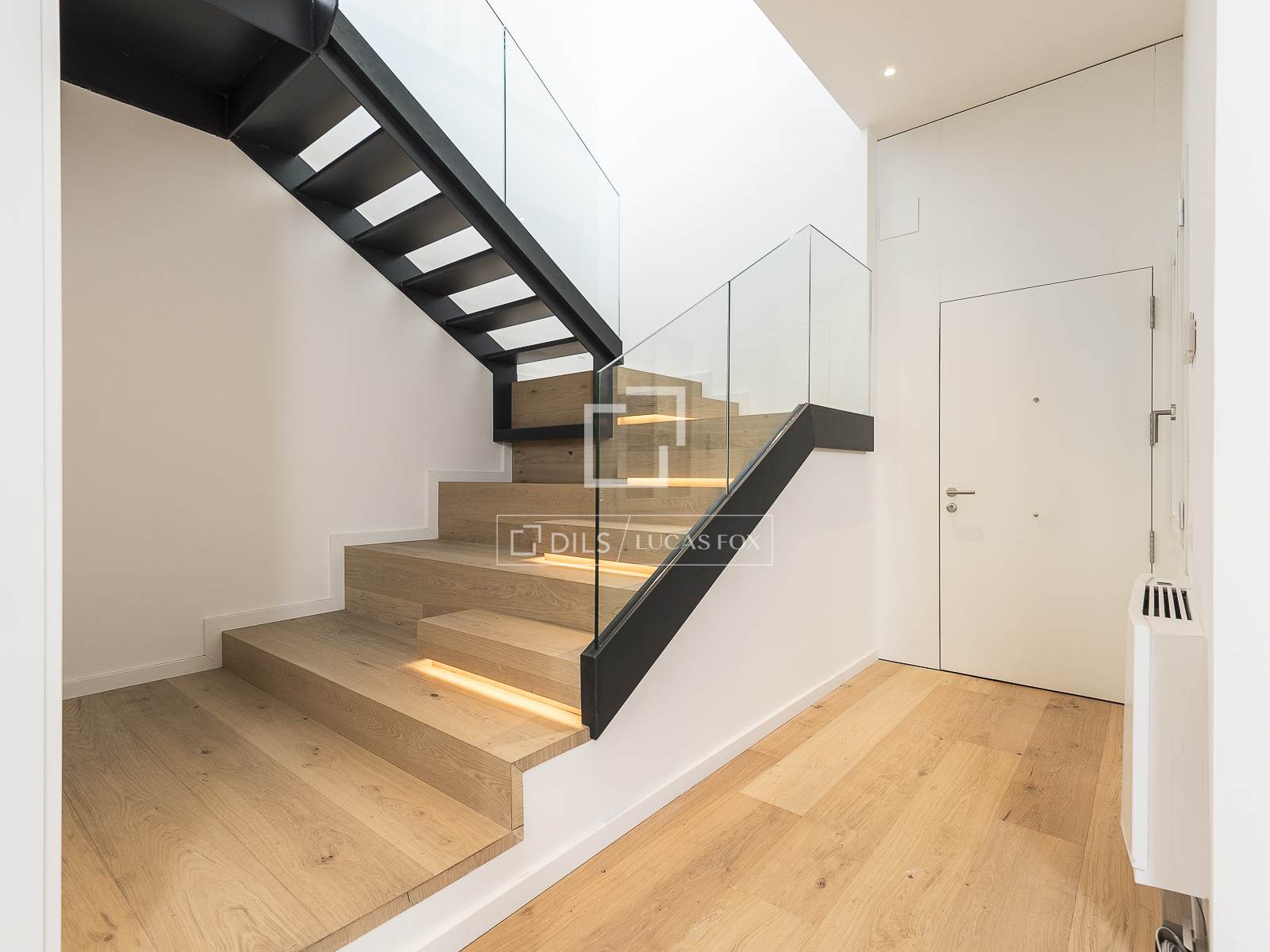 Penthouse in Barcelona, Spain 3 bedrooms, 219 sq.m. No. 150904